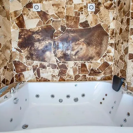 Royal 2 * Kalkan